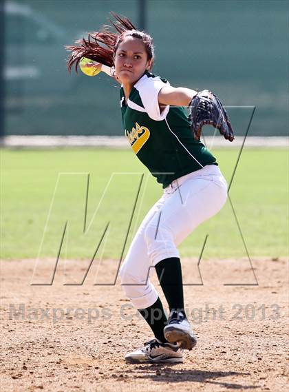 Thumbnail 1 in Mira Monte vs West (Mira Monte Invitational) photogallery.