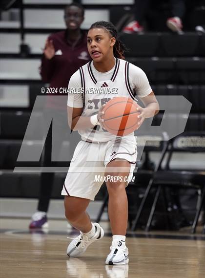 Thumbnail 2 in Cy-Fair vs. Brazosport (Lady Tiger Booster Hoops Round Robin) photogallery.