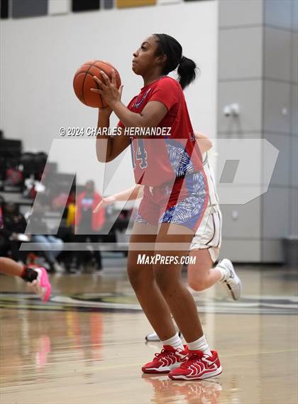 Thumbnail 3 in Cy-Fair vs. Brazosport (Lady Tiger Booster Hoops Round Robin) photogallery.