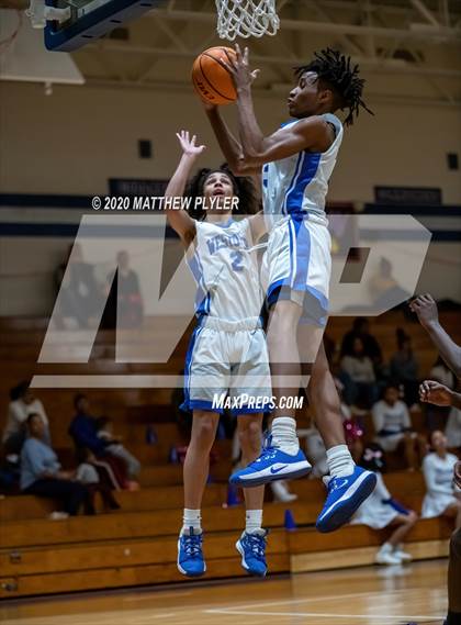 Thumbnail 3 in Terry Sanford @ Westover photogallery.