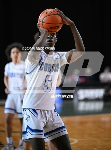 Thumbnail 3 in Curtis vs. Gonzaga Prep (WIAA 4A Round 2 State Playoff)  photogallery.