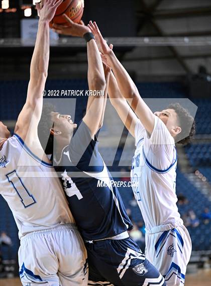Thumbnail 1 in Curtis vs. Gonzaga Prep (WIAA 4A Round 2 State Playoff)  photogallery.
