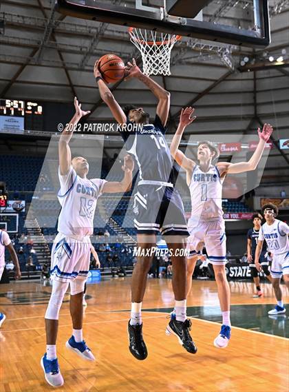 Thumbnail 3 in Curtis vs. Gonzaga Prep (WIAA 4A Round 2 State Playoff)  photogallery.