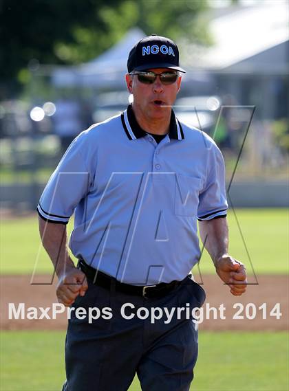Thumbnail 3 in Grant vs Buchanan (Boras Classic - North Bracket) photogallery.