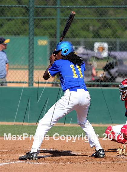 Thumbnail 2 in Grant vs Buchanan (Boras Classic - North Bracket) photogallery.
