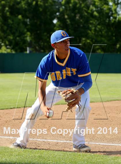 Thumbnail 3 in Grant vs Buchanan (Boras Classic - North Bracket) photogallery.