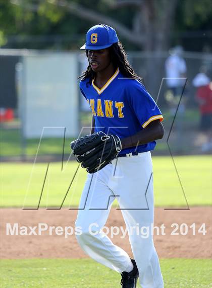 Thumbnail 2 in Grant vs Buchanan (Boras Classic - North Bracket) photogallery.