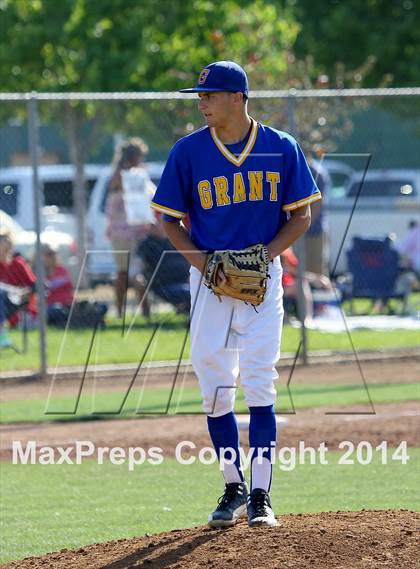 Thumbnail 2 in Grant vs Buchanan (Boras Classic - North Bracket) photogallery.