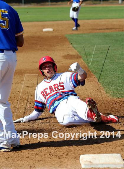 Thumbnail 1 in Grant vs Buchanan (Boras Classic - North Bracket) photogallery.