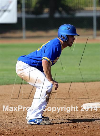 Thumbnail 1 in Grant vs Buchanan (Boras Classic - North Bracket) photogallery.