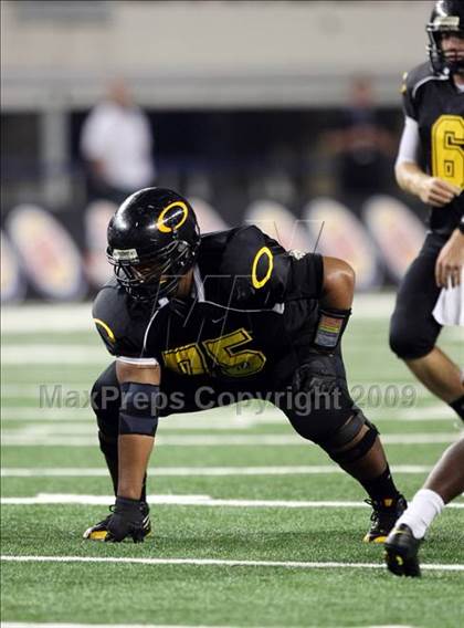 Thumbnail 2 in Klein Oak vs. Notre Dame (Kirk Herbstreit Varsity Football Series) photogallery.