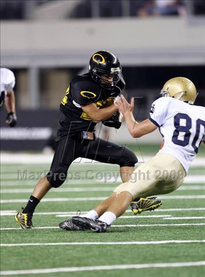 Thumbnail 1 in Klein Oak vs. Notre Dame (Kirk Herbstreit Varsity Football Series) photogallery.