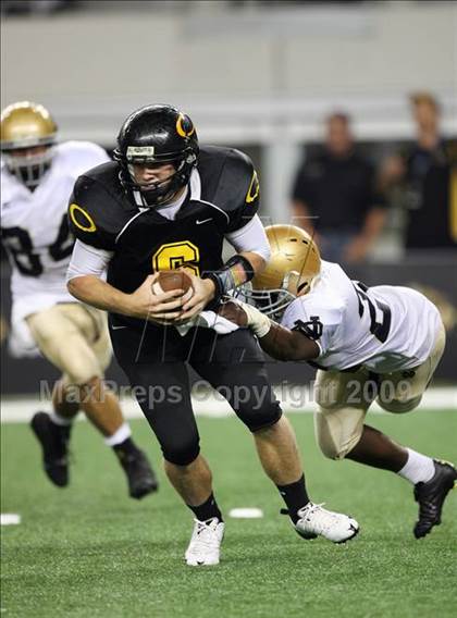 Thumbnail 3 in Klein Oak vs. Notre Dame (Kirk Herbstreit Varsity Football Series) photogallery.