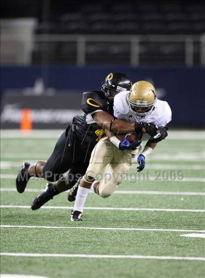 Thumbnail 3 in Klein Oak vs. Notre Dame (Kirk Herbstreit Varsity Football Series) photogallery.