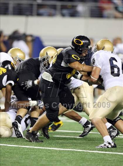 Thumbnail 1 in Klein Oak vs. Notre Dame (Kirk Herbstreit Varsity Football Series) photogallery.