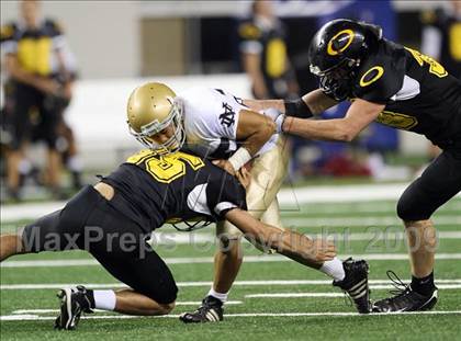 Thumbnail 2 in Klein Oak vs. Notre Dame (Kirk Herbstreit Varsity Football Series) photogallery.