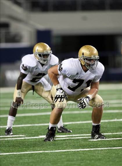 Thumbnail 3 in Klein Oak vs. Notre Dame (Kirk Herbstreit Varsity Football Series) photogallery.