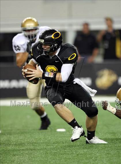 Thumbnail 1 in Klein Oak vs. Notre Dame (Kirk Herbstreit Varsity Football Series) photogallery.