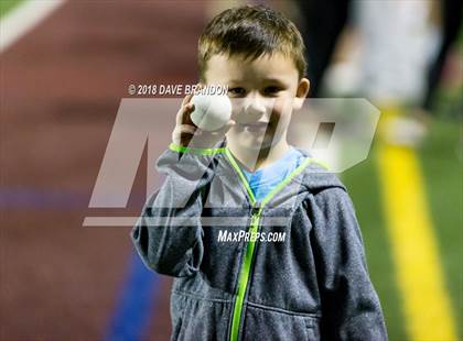 Thumbnail 2 in Simi Valley @ Hart photogallery.