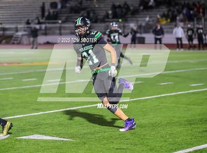Thumbnail 2 in Paradise vs. Jim Ned (UIL Football 3A D1 Regional) photogallery.