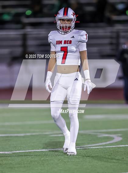 Thumbnail 3 in Paradise vs. Jim Ned (UIL Football 3A D1 Regional) photogallery.