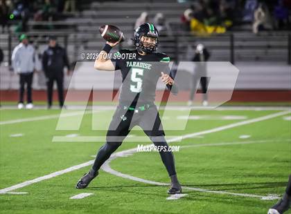 Thumbnail 2 in Paradise vs. Jim Ned (UIL Football 3A D1 Regional) photogallery.