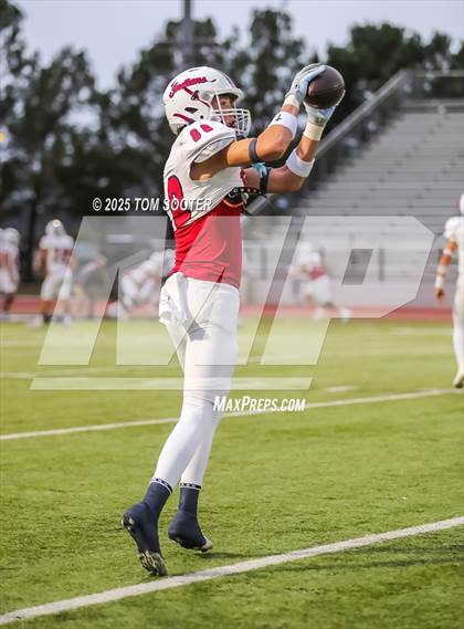 Thumbnail 1 in Paradise vs. Jim Ned (UIL Football 3A D1 Regional) photogallery.