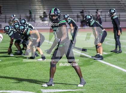 Thumbnail 3 in Paradise vs. Jim Ned (UIL Football 3A D1 Regional) photogallery.