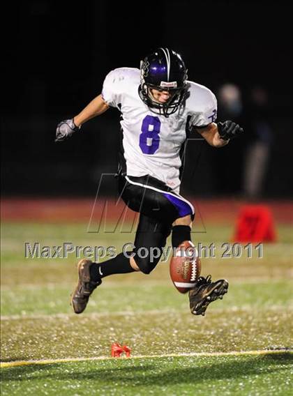 Thumbnail 3 in North Branford @ Coginchaug Regional photogallery.