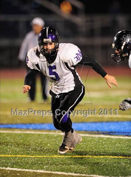 Thumbnail 3 in North Branford @ Coginchaug Regional photogallery.