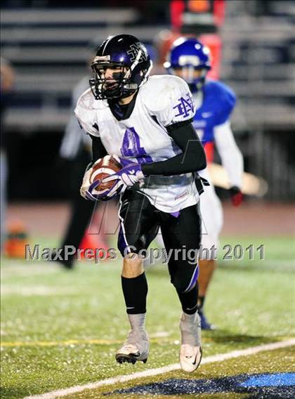 Thumbnail 3 in North Branford @ Coginchaug Regional photogallery.