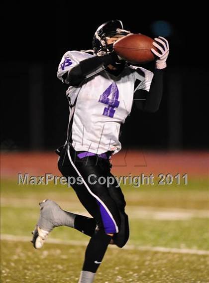 Thumbnail 2 in North Branford @ Coginchaug Regional photogallery.