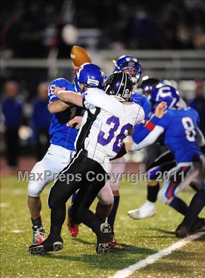 Thumbnail 3 in North Branford @ Coginchaug Regional photogallery.