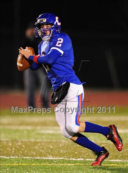 Thumbnail 1 in North Branford @ Coginchaug Regional photogallery.