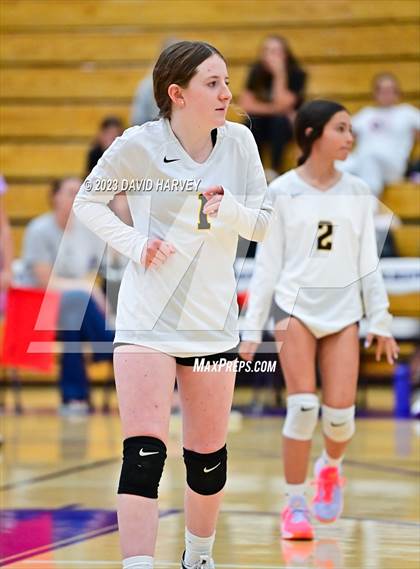 Thumbnail 2 in Green Mountain vs Arvada West photogallery.