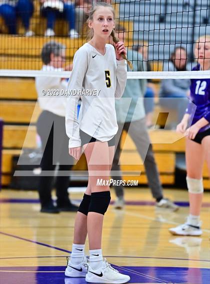 Thumbnail 2 in Green Mountain vs Arvada West photogallery.