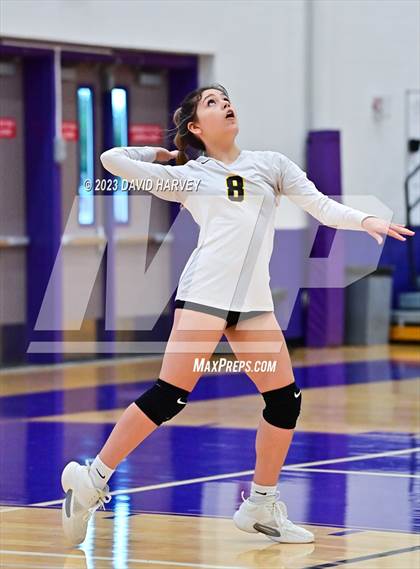 Thumbnail 2 in Green Mountain vs Arvada West photogallery.