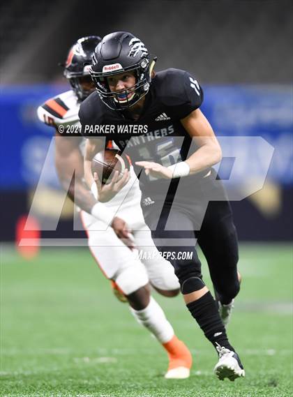 Thumbnail 3 in Sterlington @ Union Parish (LHSAA 3A Final) photogallery.