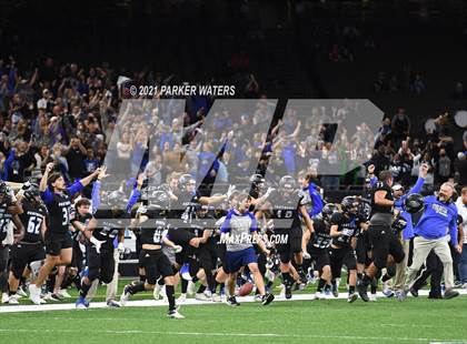 Thumbnail 2 in Sterlington @ Union Parish (LHSAA 3A Final) photogallery.