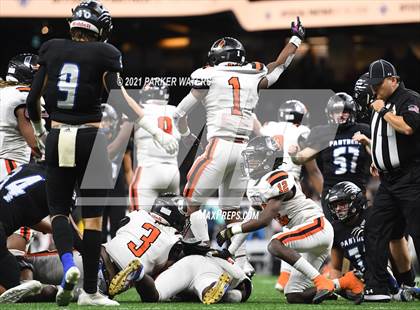 Thumbnail 2 in Sterlington @ Union Parish (LHSAA 3A Final) photogallery.
