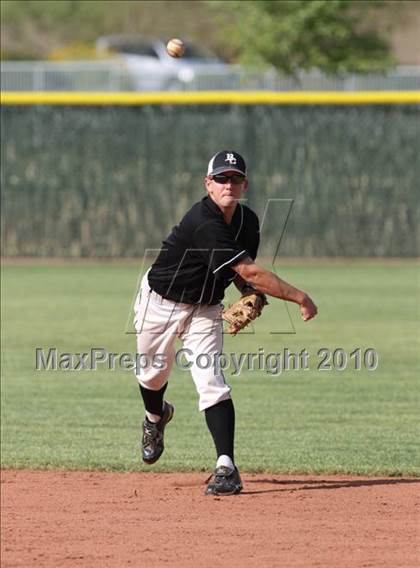 Thumbnail 1 in Mountain Ridge @ Boulder Creek photogallery.
