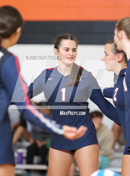 Thumbnail 1 in Utica Eisenhower @ Sterling Heights Stevenson photogallery.