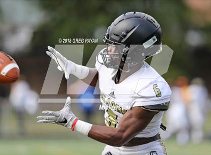 Thumbnail 3 in Paramus Catholic @ Bergen Catholic photogallery.