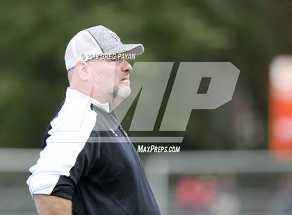 Thumbnail 1 in Paramus Catholic @ Bergen Catholic photogallery.