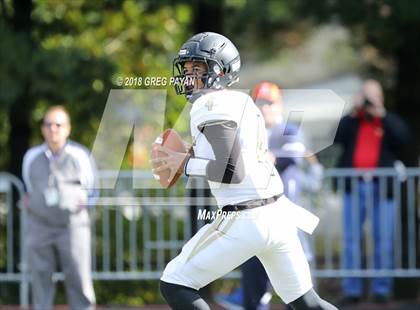 Thumbnail 1 in Paramus Catholic @ Bergen Catholic photogallery.