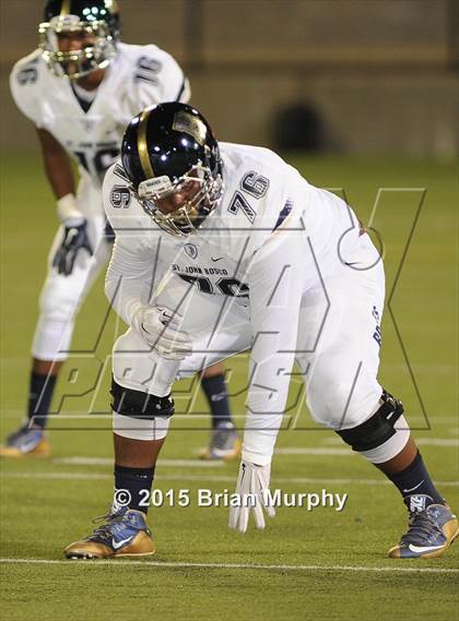 Thumbnail 3 in Central Catholic vs. St. John Bosco photogallery.