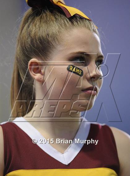 Thumbnail 2 in Central Catholic vs. St. John Bosco photogallery.