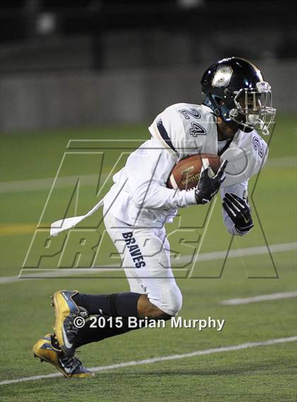Thumbnail 3 in Central Catholic vs. St. John Bosco photogallery.