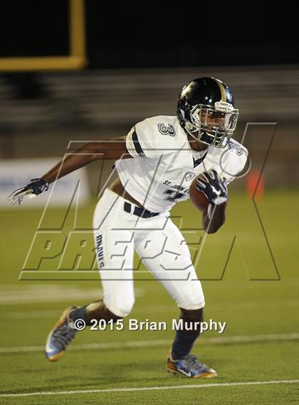 Thumbnail 3 in Central Catholic vs. St. John Bosco photogallery.