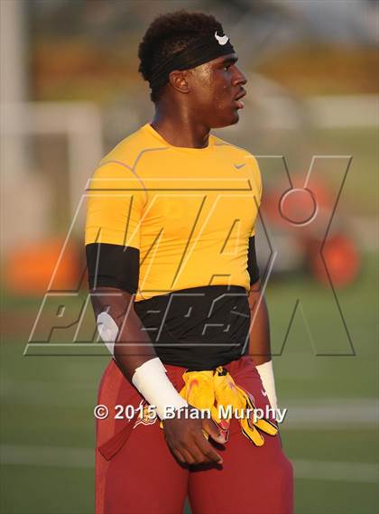Thumbnail 3 in Central Catholic vs. St. John Bosco photogallery.